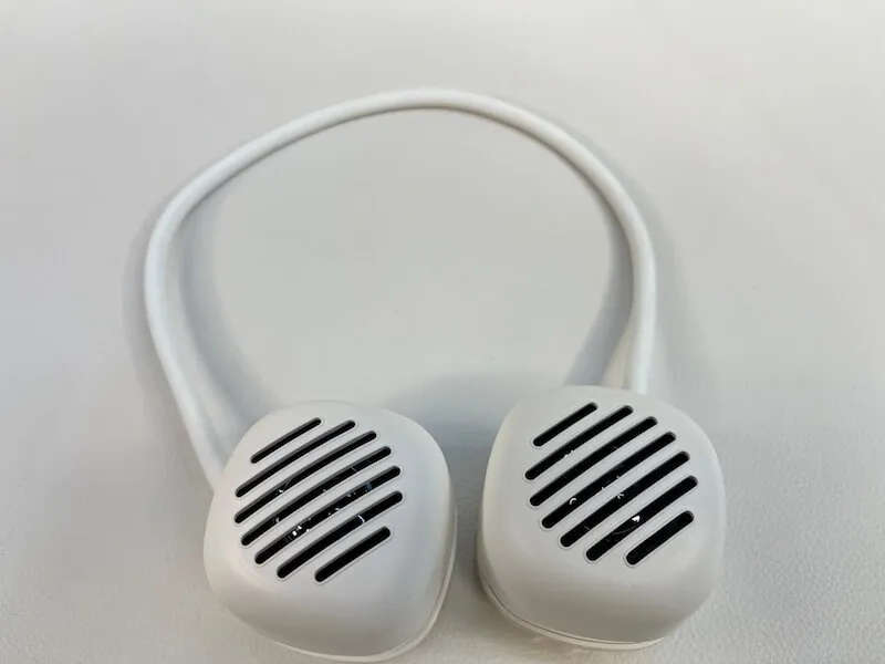 T5 Usb Portable Wireless Hanging Neck Bluetooth Speaker