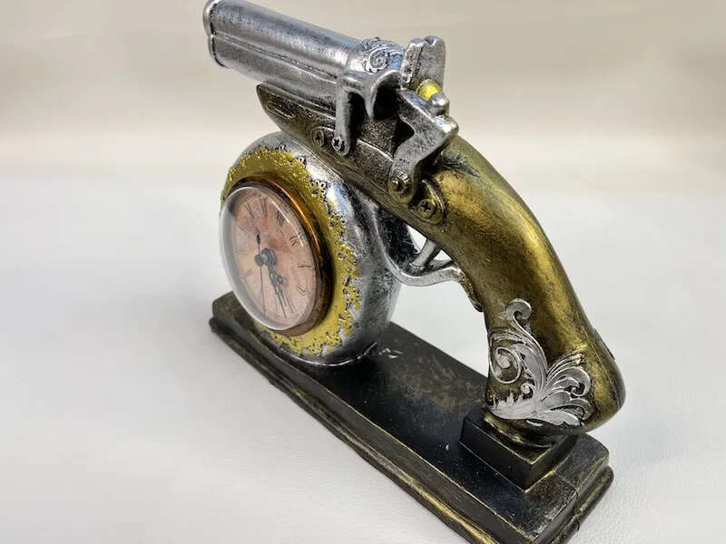 Table Pistol Clock Accessory