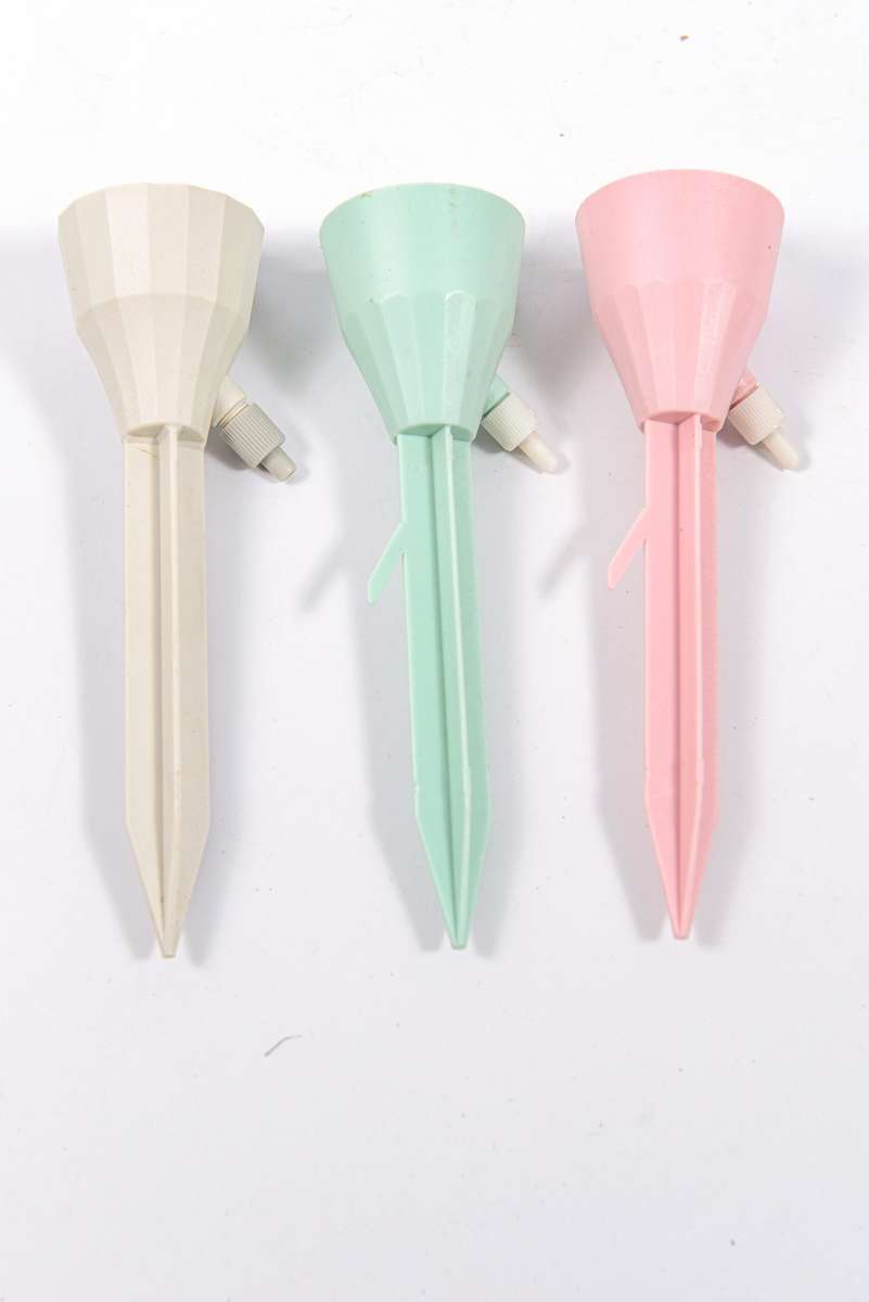 Self watering Dripper