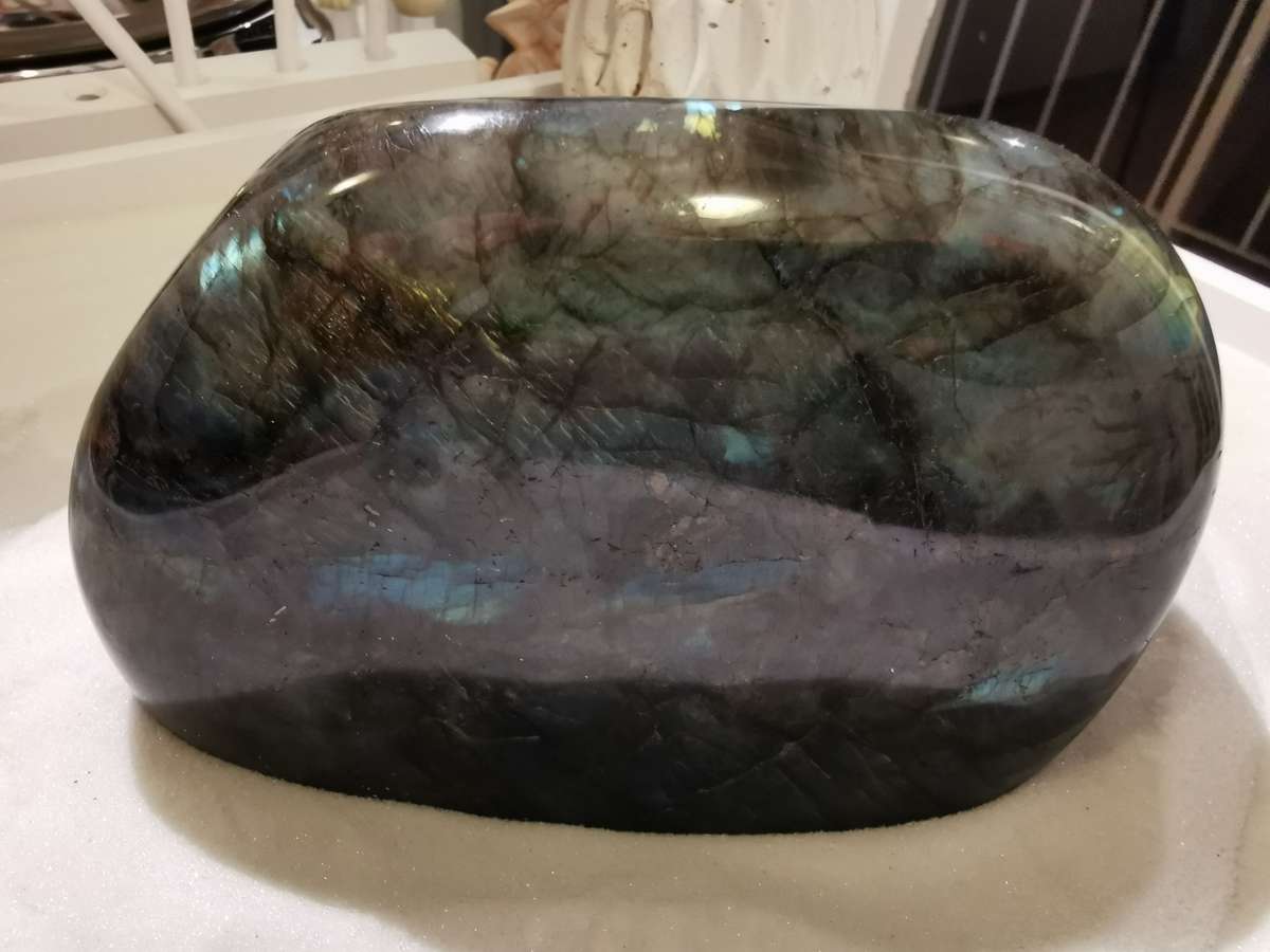 I am magnificent free-standing Laboradorite