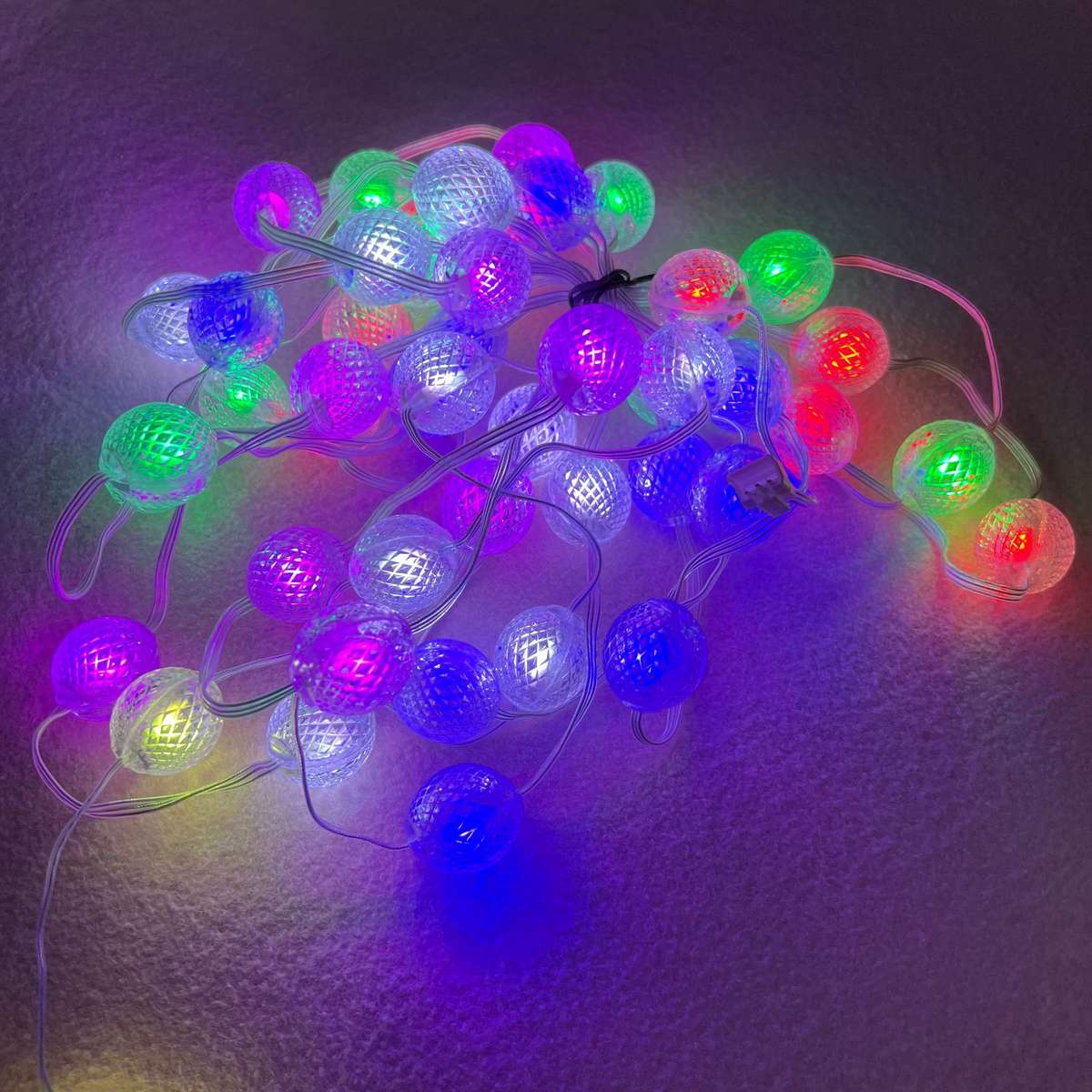 SE-L010 RGB 50 LED Pineapple Balls Lights String