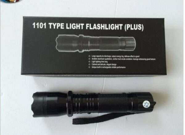 500022 Self Defense Flash Light With Stun Gun