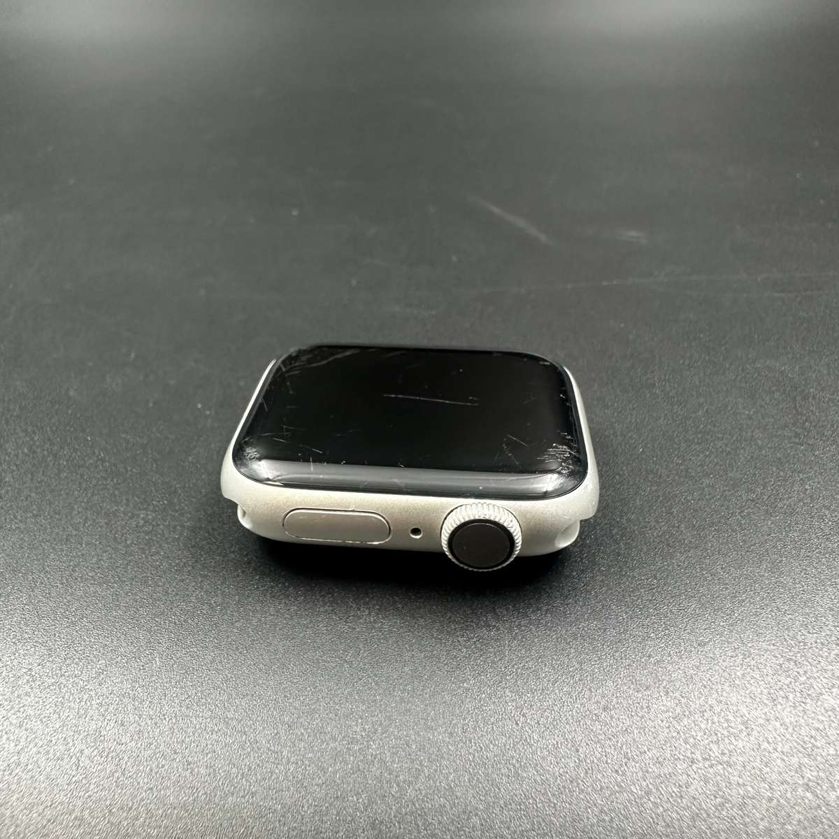 Apple Watch Series 4 40MM Silver