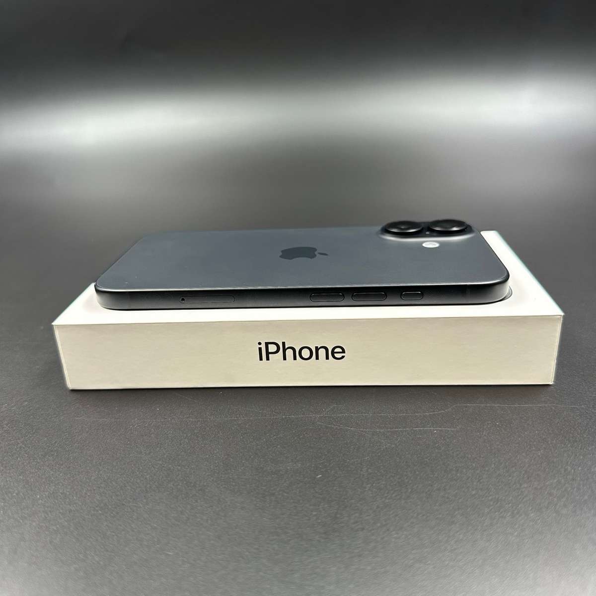 iPhone 16 128GB Black