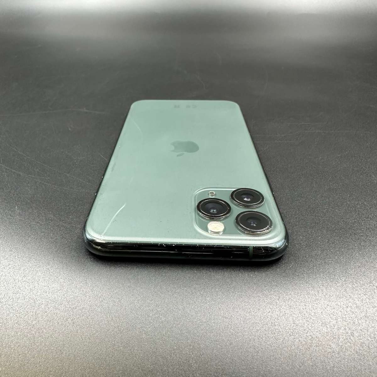 iPhone 11 Pro 256GB Midnight Green (Cracked Back)