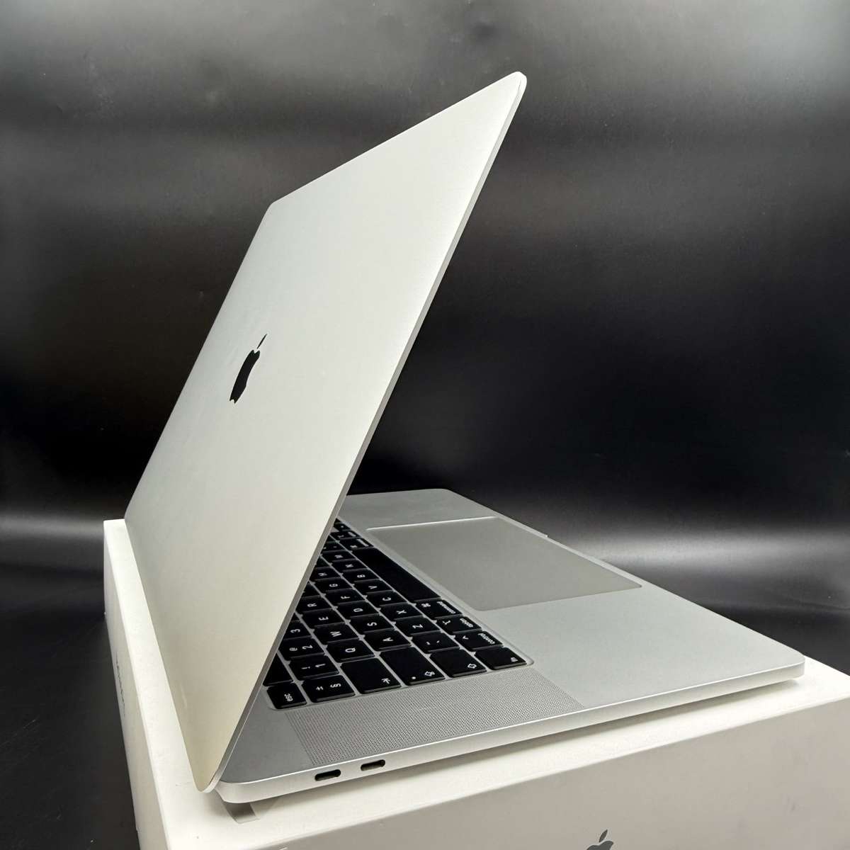 Macbook Pro 16" 2019 Core i9 | 1TB | 16GB Ram