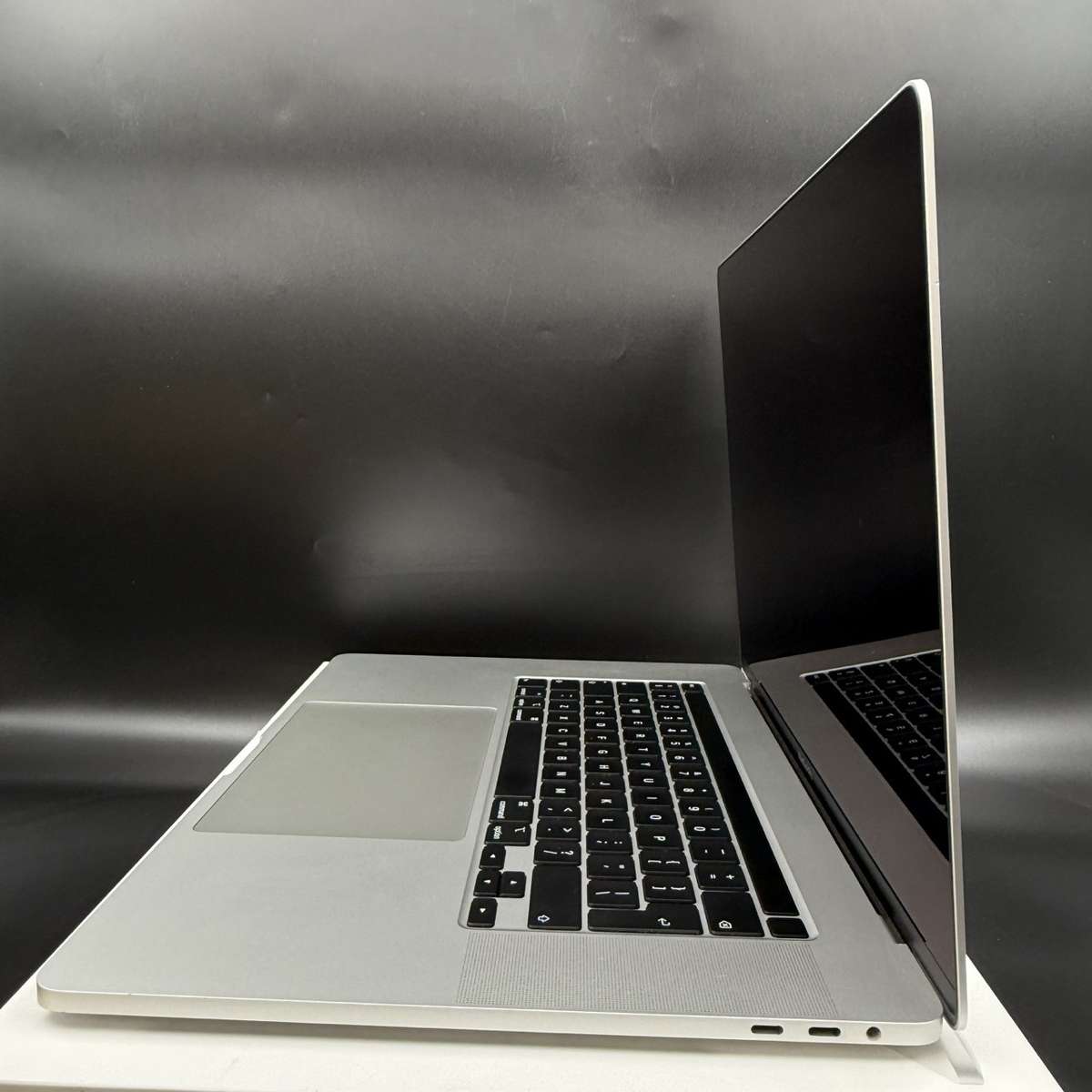 Macbook Pro 16" 2019 Core i9 | 1TB | 16GB Ram