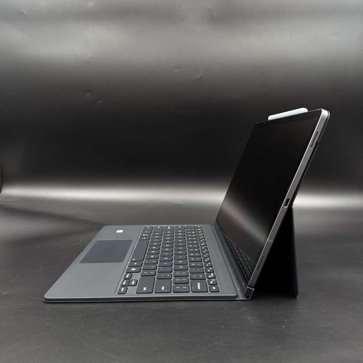 Samsung Galaxy Tab S10+ 5G 256GB Gray With S Pen + Book Cover Keyboard (Combo deal)