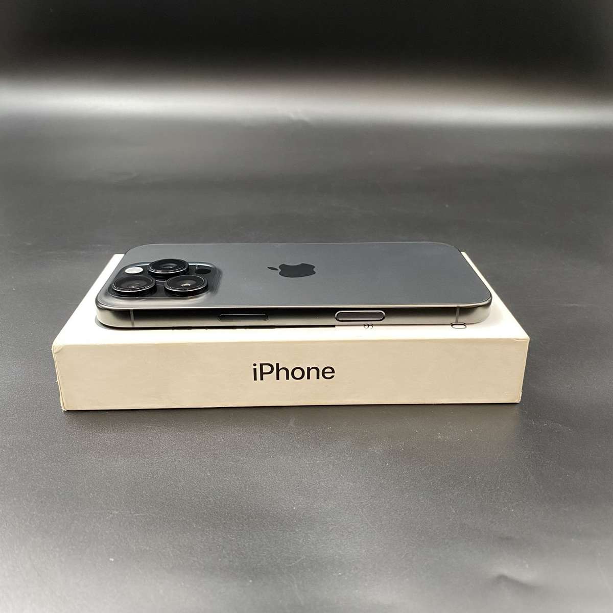 iPhone 16 Pro 128GB Titanium Black
