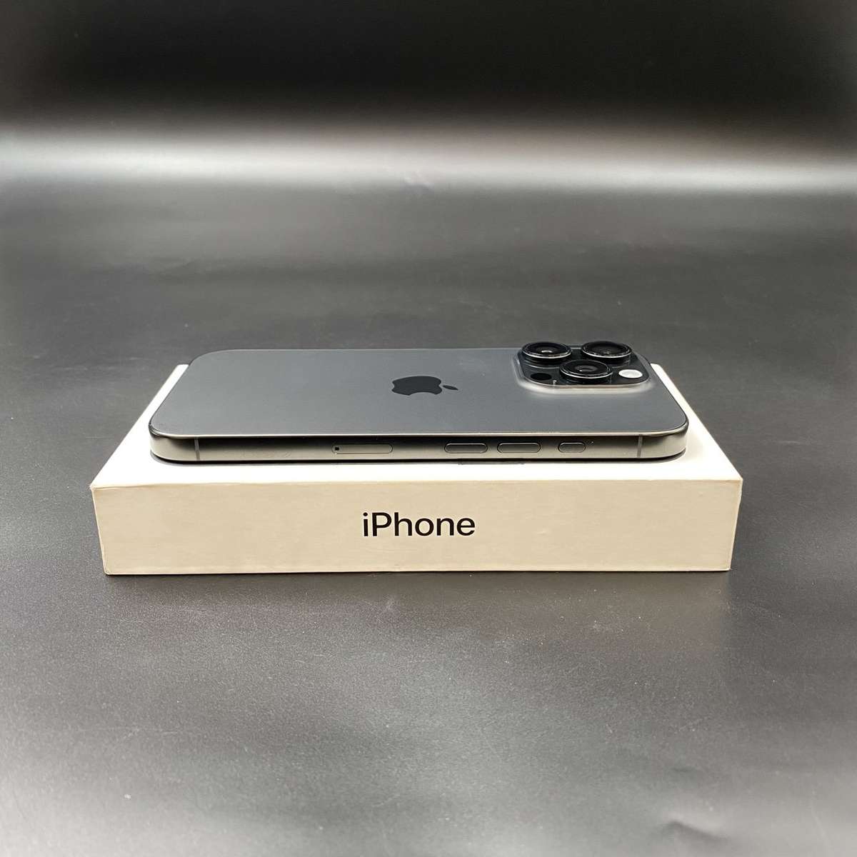 iPhone 16 Pro 128GB Titanium Black