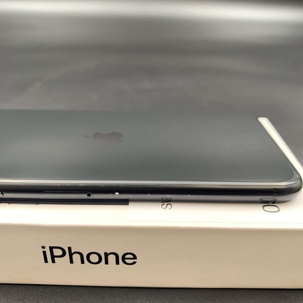 iPhone SE (2nd Gen) 64GB Black