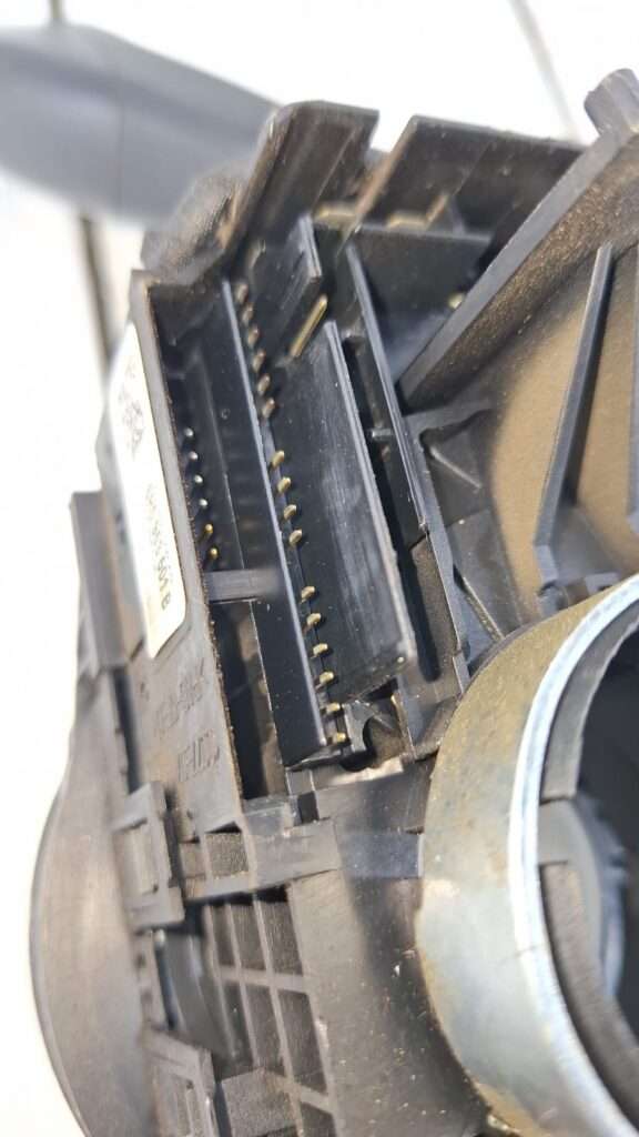 Vw Vivo 1.6i Cls Manual (5d Hatch) Combination Switch