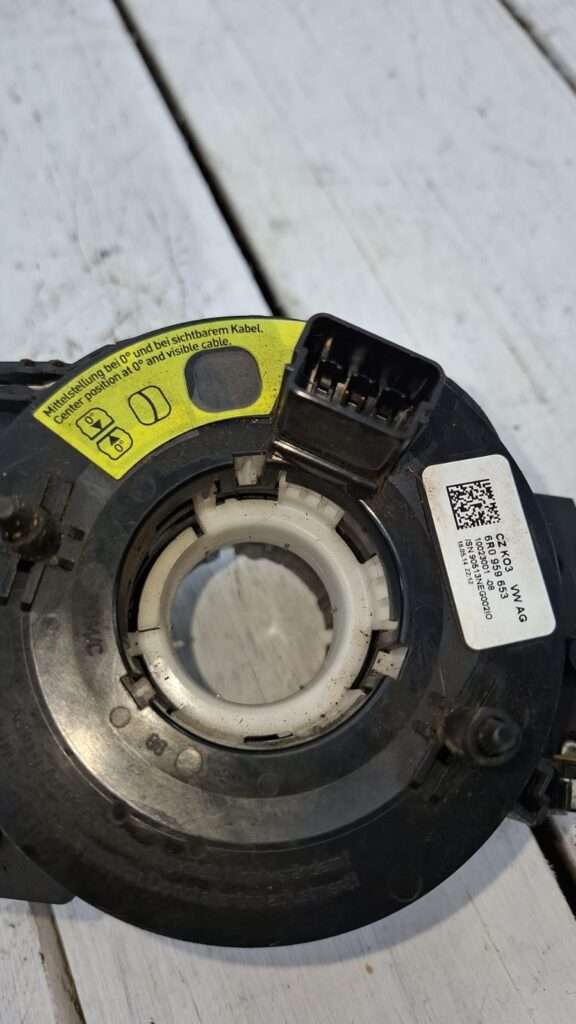 Vw Vivo 1.6i Cls Manual (5d Hatch) Combination Switch