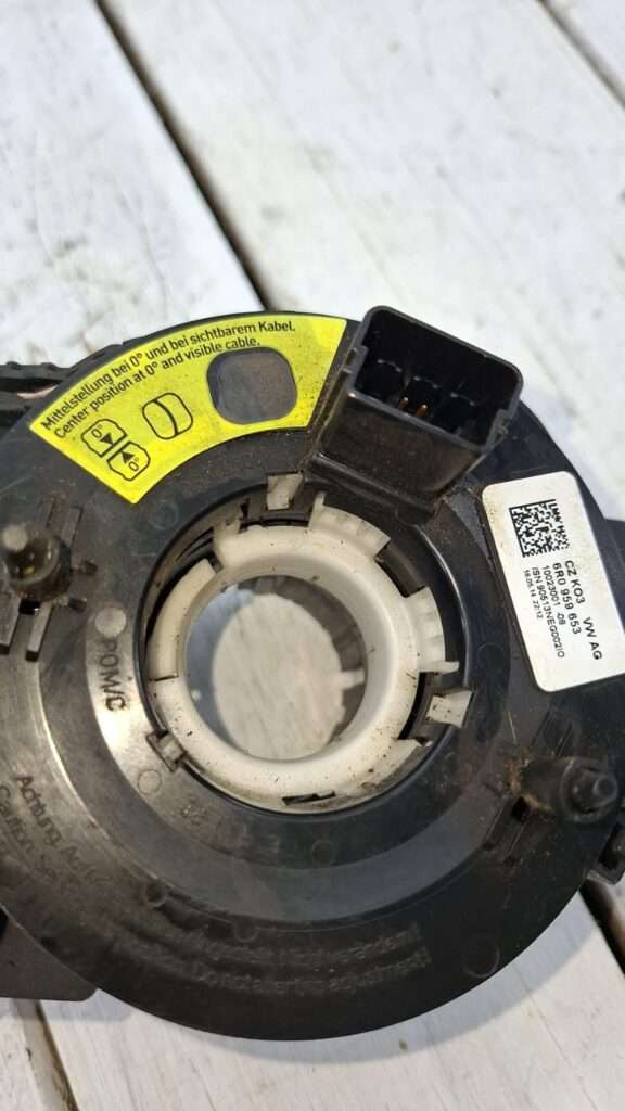 Vw Vivo 1.6i Cls Manual (5d Hatch) Combination Switch