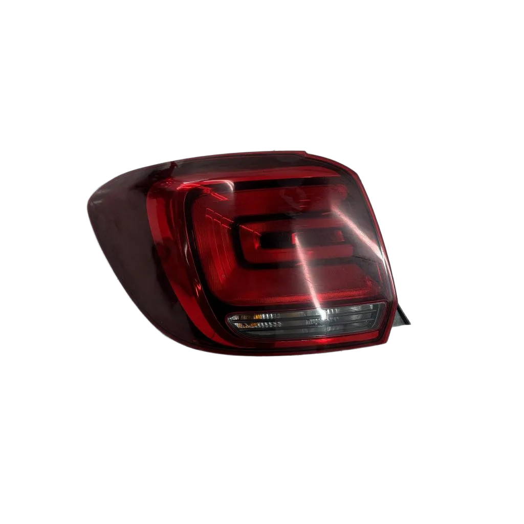 RENAULT SANDERO 0.9 T H4B400 6V 2014- TAILLIGHT Left/Passenger
