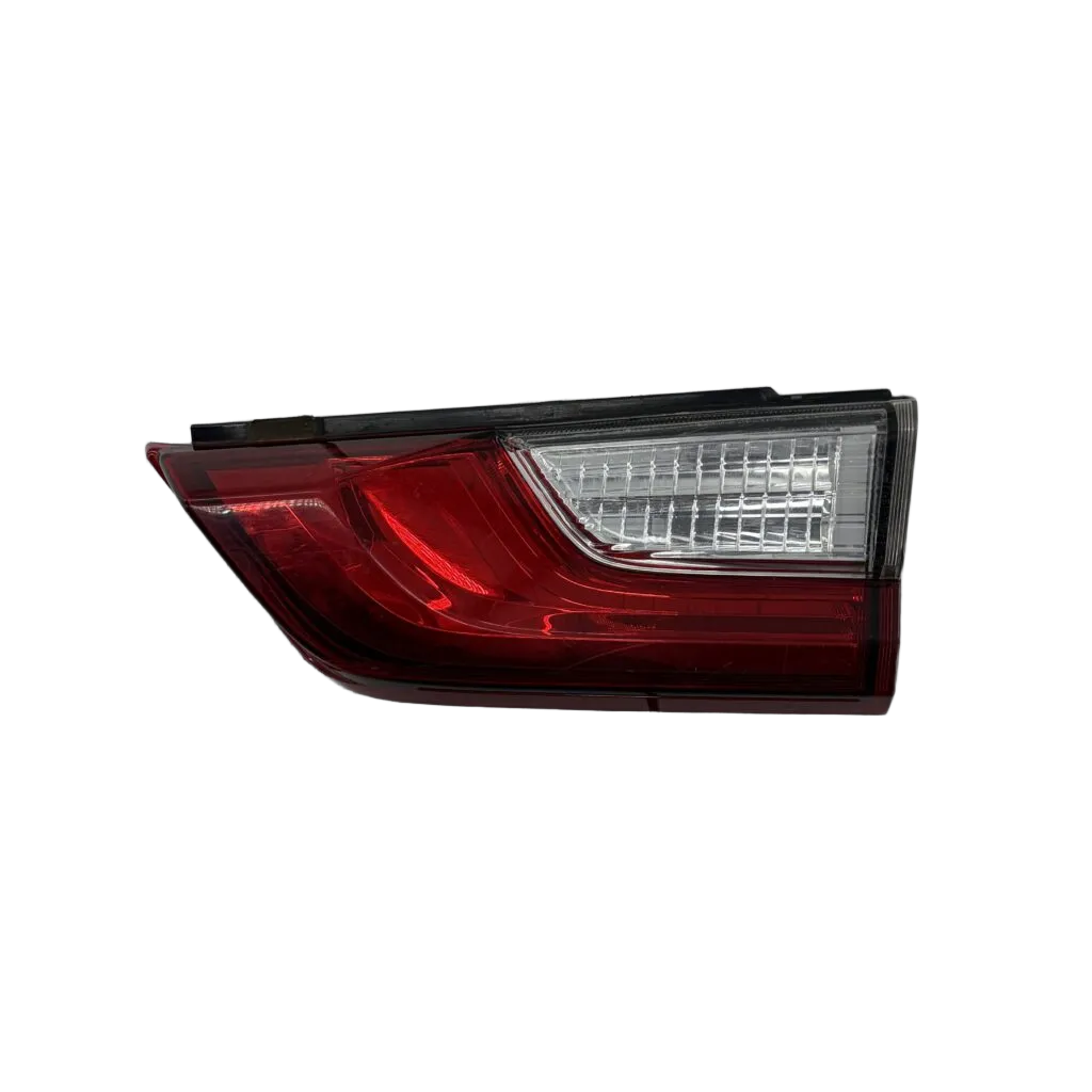 Toyota Rumion 1.5 K15b 16v 77kw 2021- Taillight Inner Right/Driver