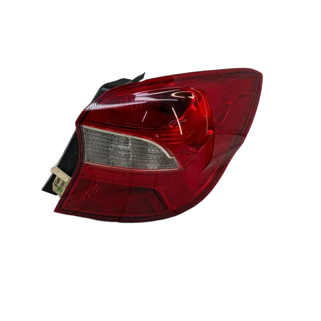 Ford Figo 1.5 Sigma 16v 2015- Taillight