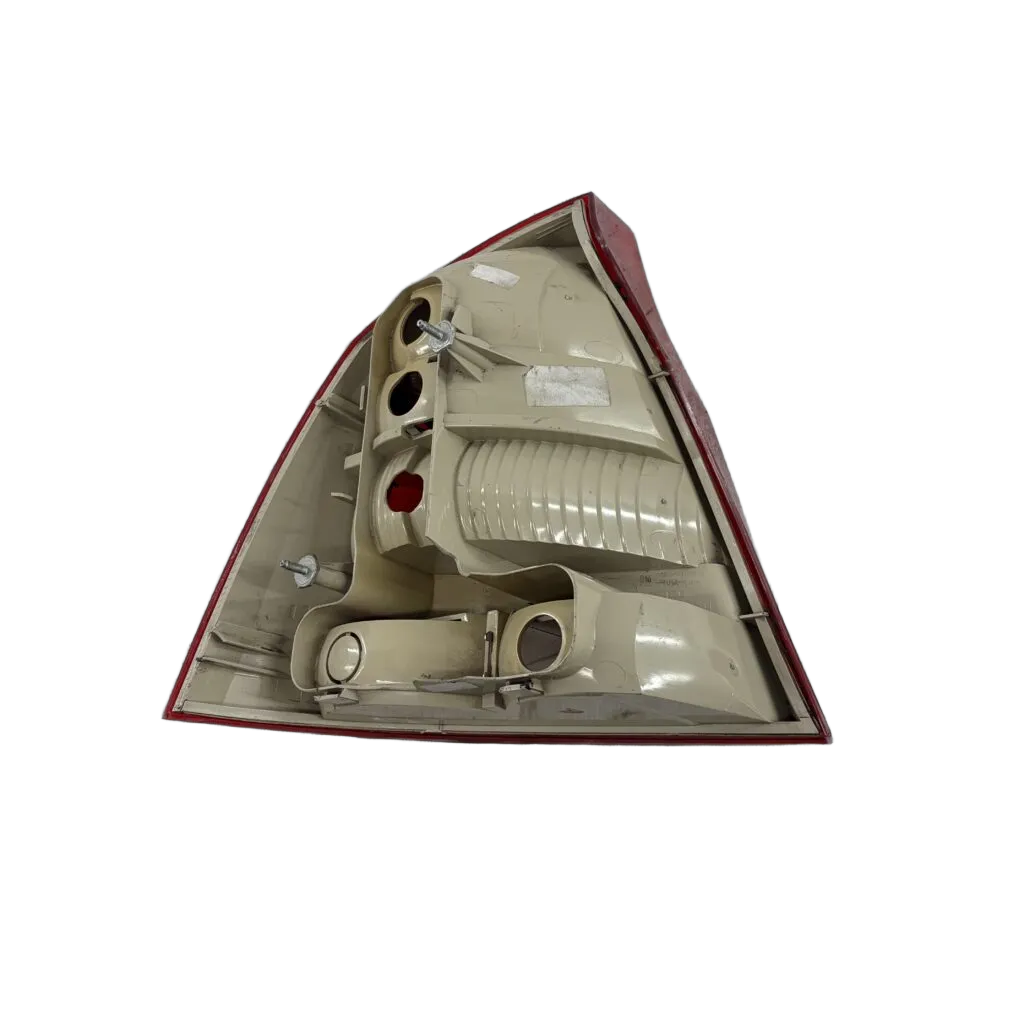 Opel Corsa C 1.4i Classic (sedan) 03-07 Taillight Right/Driver