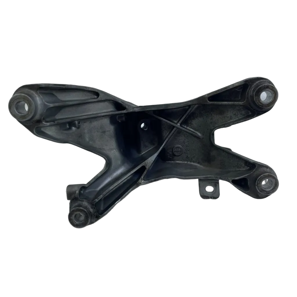 Audi A5 B8 2.0 Tfsi 08-12 Cdnc Caeb 16v 155kw Engine Mounting Bracket Right/Driver