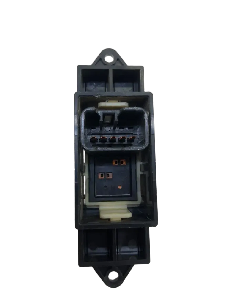 Mitsubishi Pajero [mk4] 3.2 Di-D 4m41 16v 2007- Window Switch Front Left/Passenger