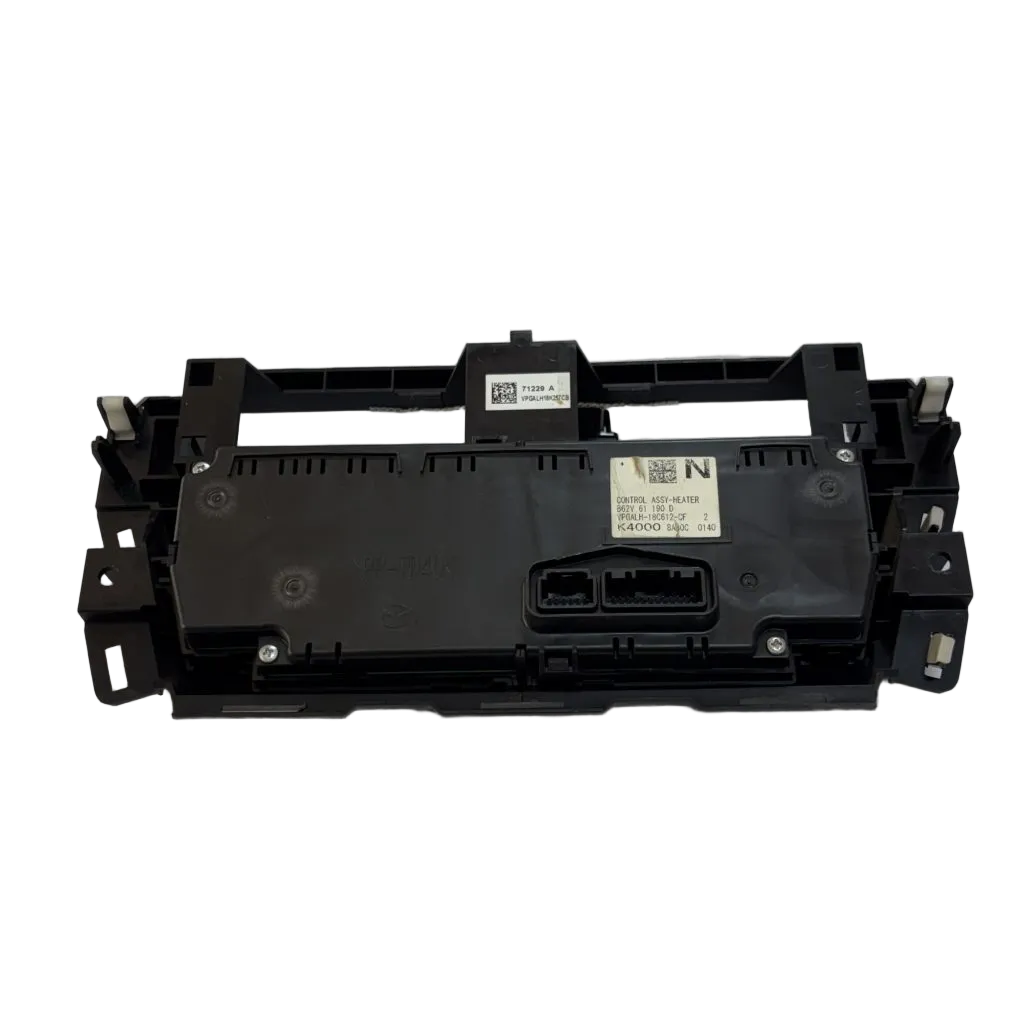 Mazda 3 2.0i Skyactive A/T (facelift) 2017-2019 Climate Control Unit