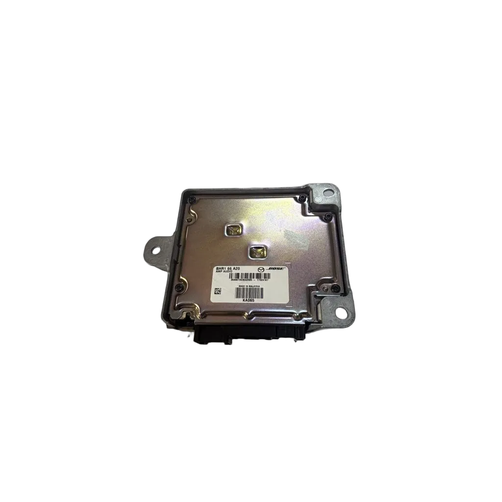 Mazda 3 2.0i Skyactive A/T (facelift) 2017-2019 Audio Amplifier
