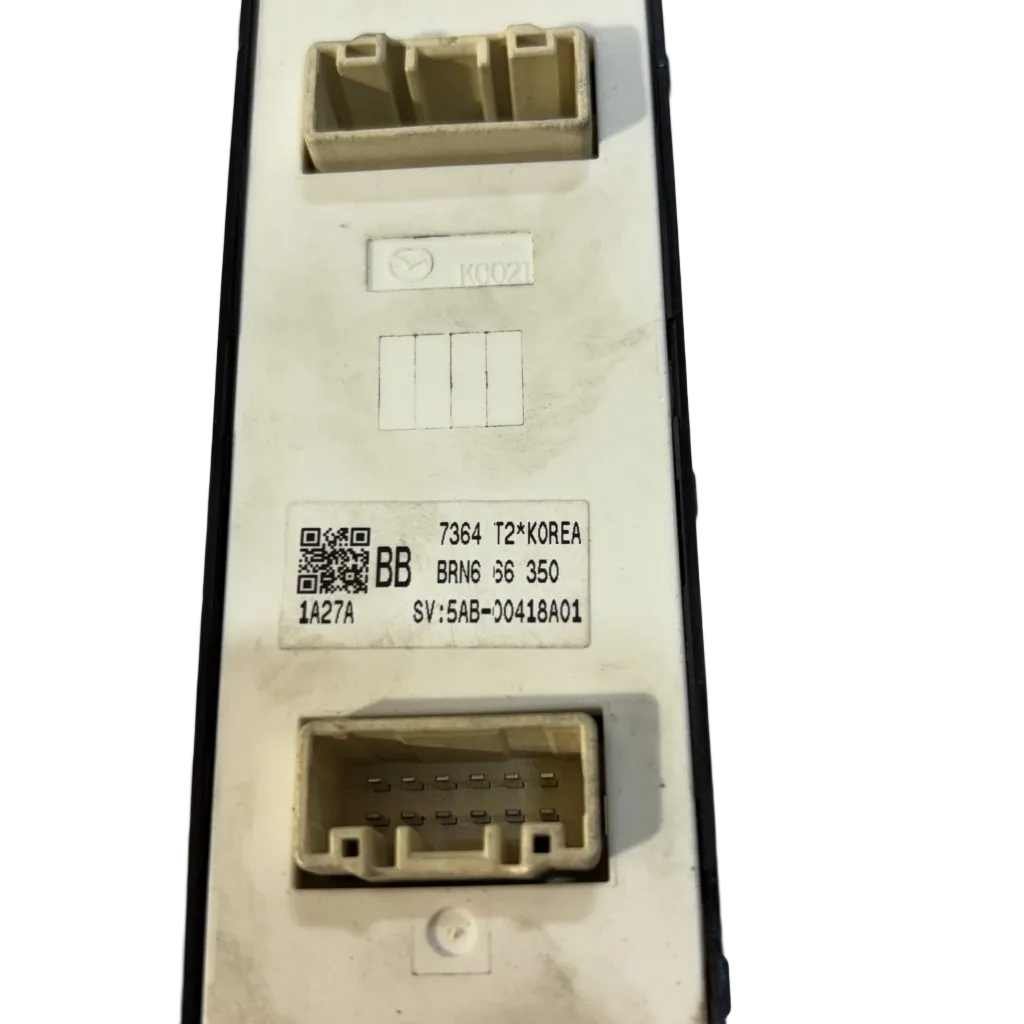 Mazda 3 2.0i Skyactive A/T (facelift) 2017-2019 Window Switch Front Right/Driver