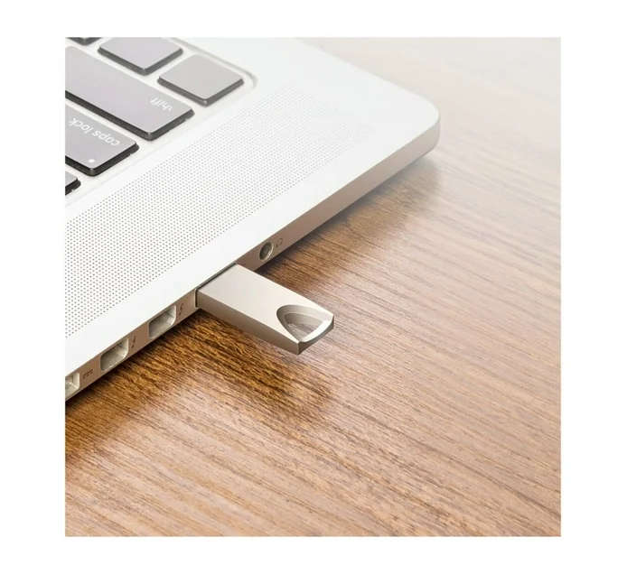 Hikvision M200 64GB USB 2.0 Flash Drive