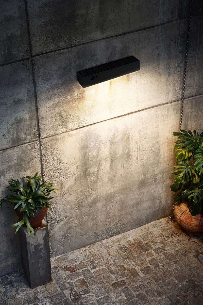 Luminar Lighting - Halo Solar Wall Light
