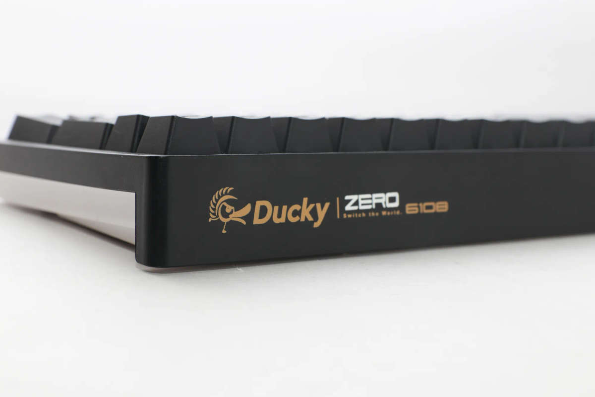 Ducky Keyboard Zero 6108 100% Mechanical Wireless Keyboard; RGB; USB 2.0 / 2.4GHz / BT - Cherry M...