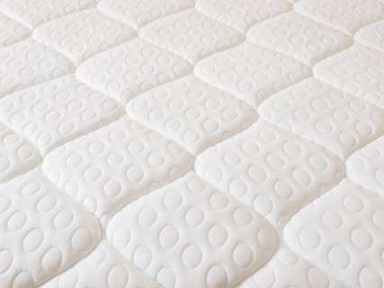 Queen size memory foam gel bed-Ortho tec - Firm Queen base and mattress Queen 120-140 kgs