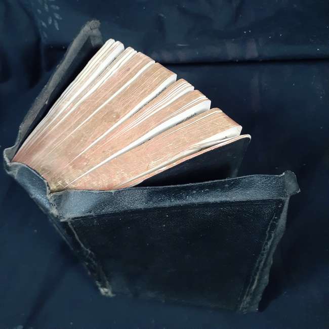 Old Oxford Bible Old and New testaments