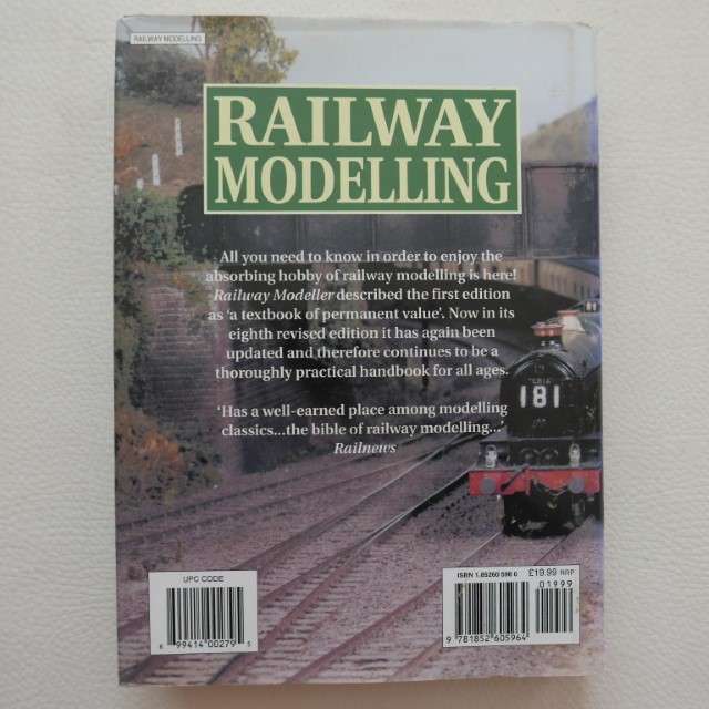 Railway Modelling by Norman Simmons