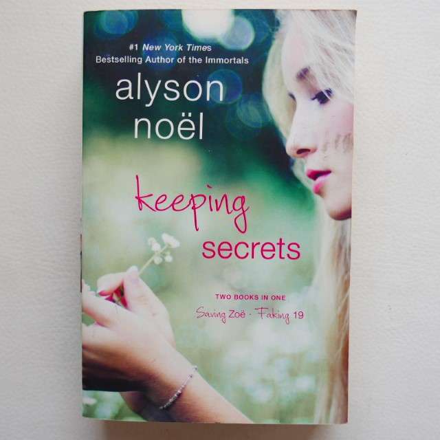 Keeping Secrets by Alyson Noël