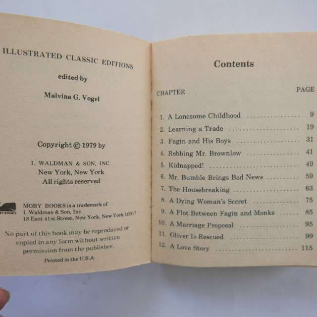 Oliver Twist by Charles Dickens : Adapted by Marion Leighton