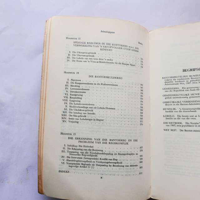 Die Privaatreg van die Suid-Afrikaanse Bantoe deur N. J. J. Olivier