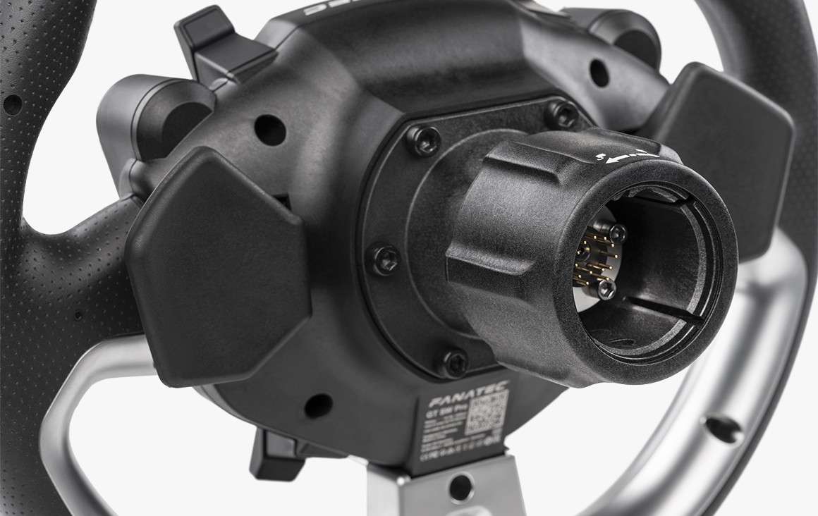 Gran Turismo DD Pro Premium Bundle