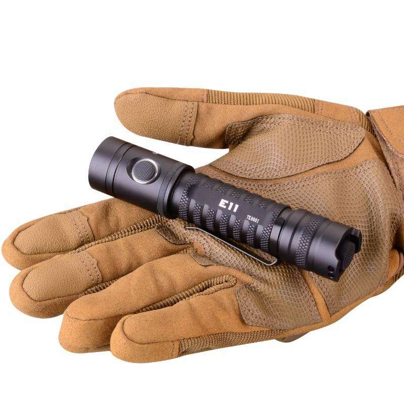 Powertac E11 1250 Lumen 216m EDC Flashlight