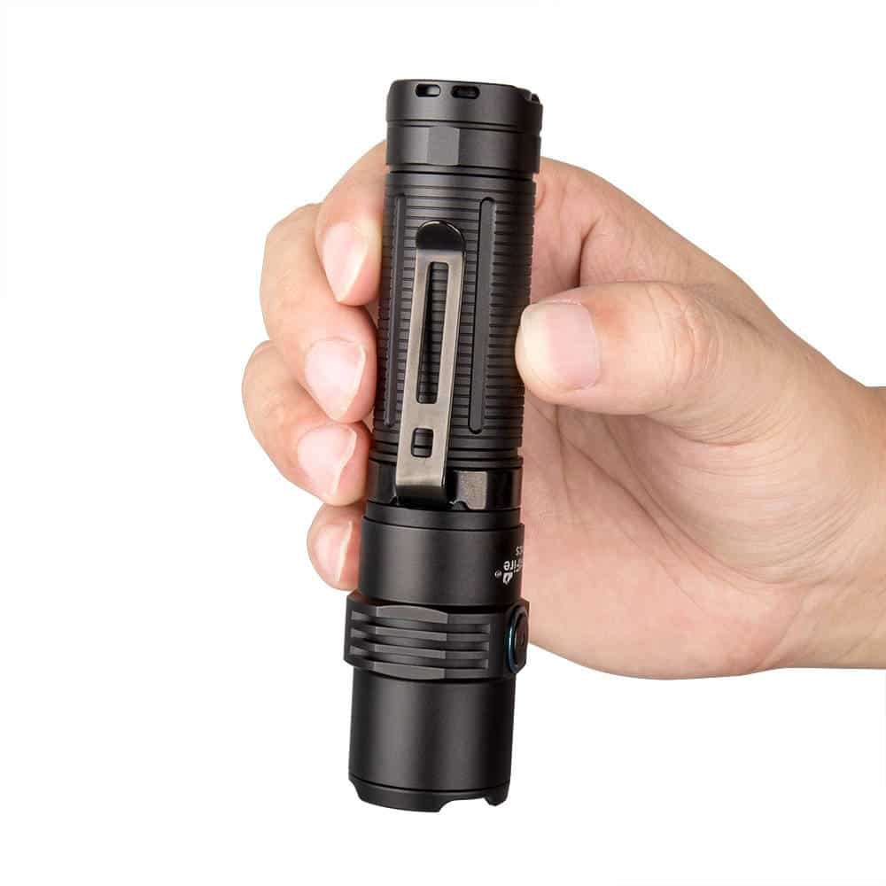 TrustFire MC5, 3300lumen, 362m Throw, Rechargeable