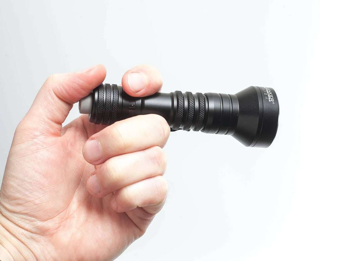 Manker MC12 II (red, Green or white beam)