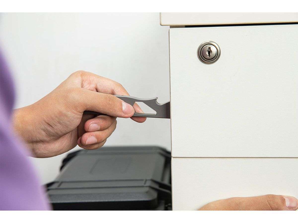 Olight Opry 2 Multi-Tool Pry Bar Titanium Oknife 116.8mm EDC Tool