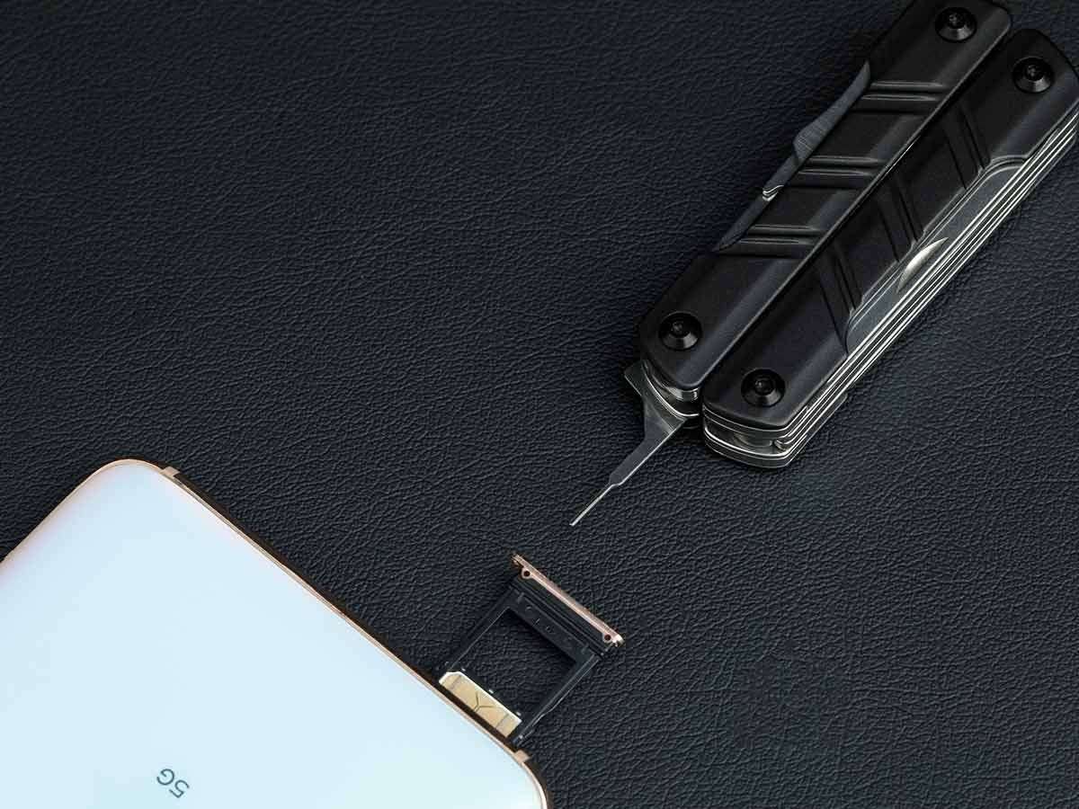 Olight Otacle P1 11-in-1 Folding Multi-Tool Black