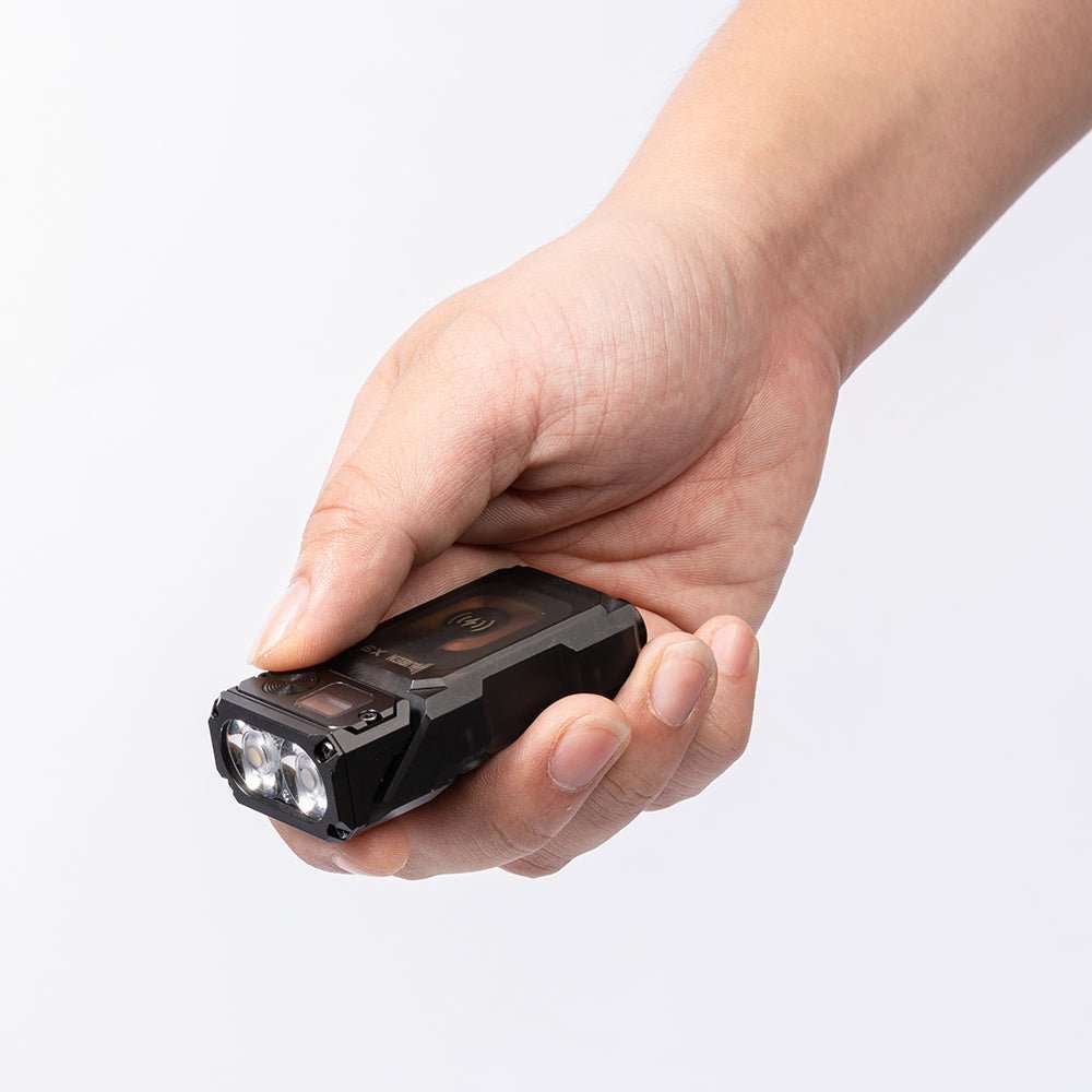 Wuben X3 with charging box 700 Lumen 102m Throw Rechargeable LED EDC Flashlight