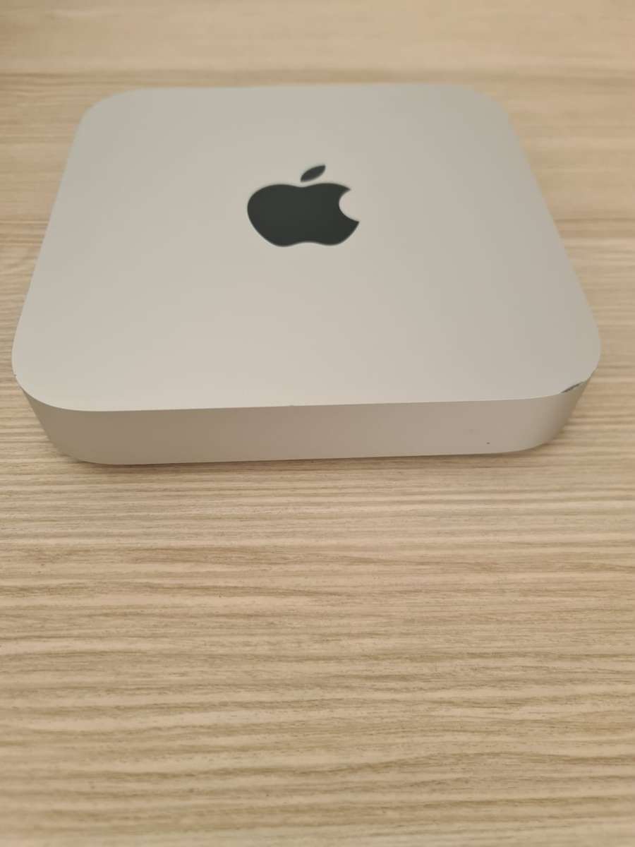 Apple Mac mini M1 8-Core CPU, 8-Core GPU (8GB RAM, 512GB, Silver) Pre-Owned