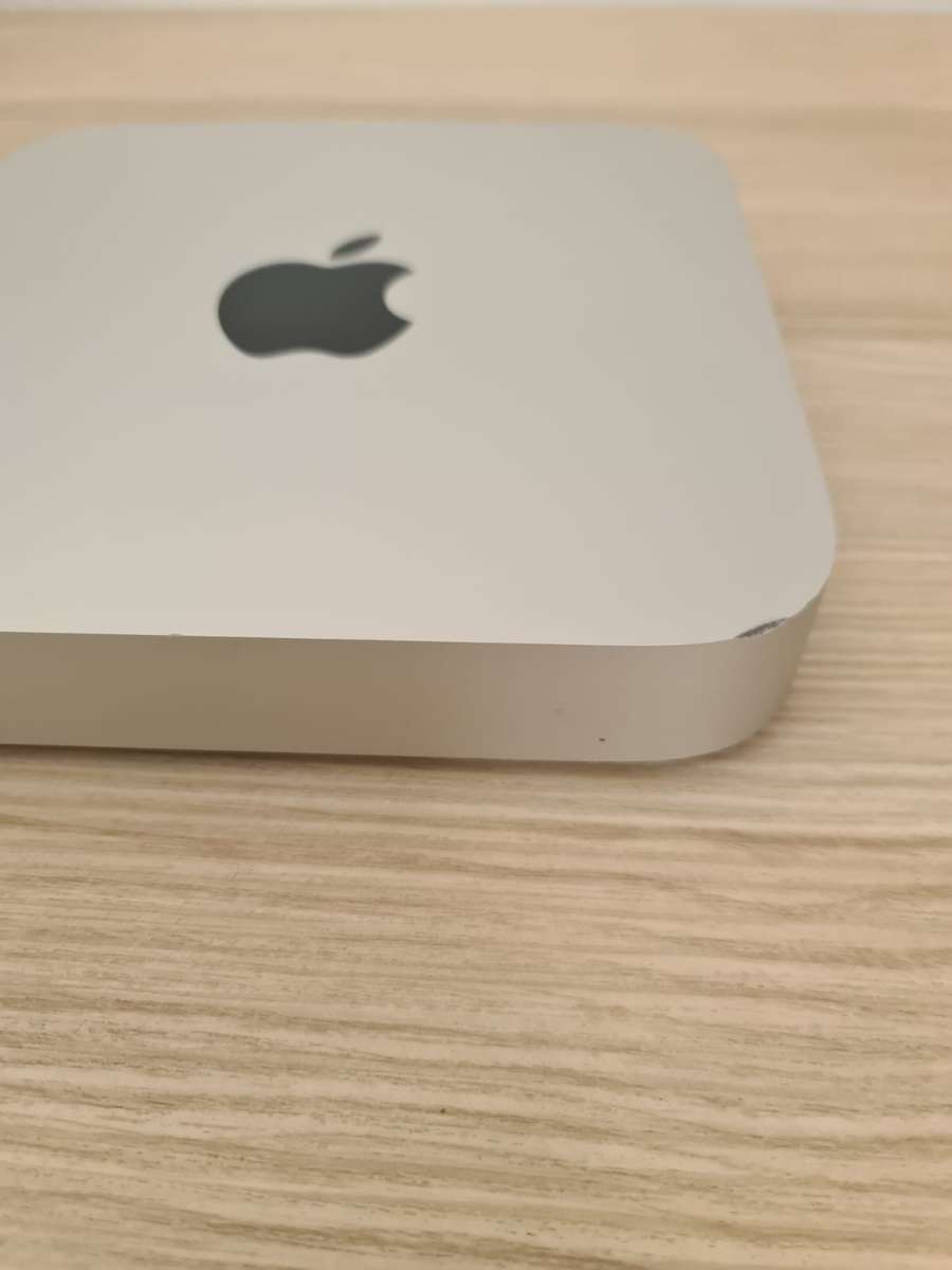 Apple Mac mini M1 8-Core CPU, 8-Core GPU (8GB RAM, 512GB, Silver) Pre-Owned