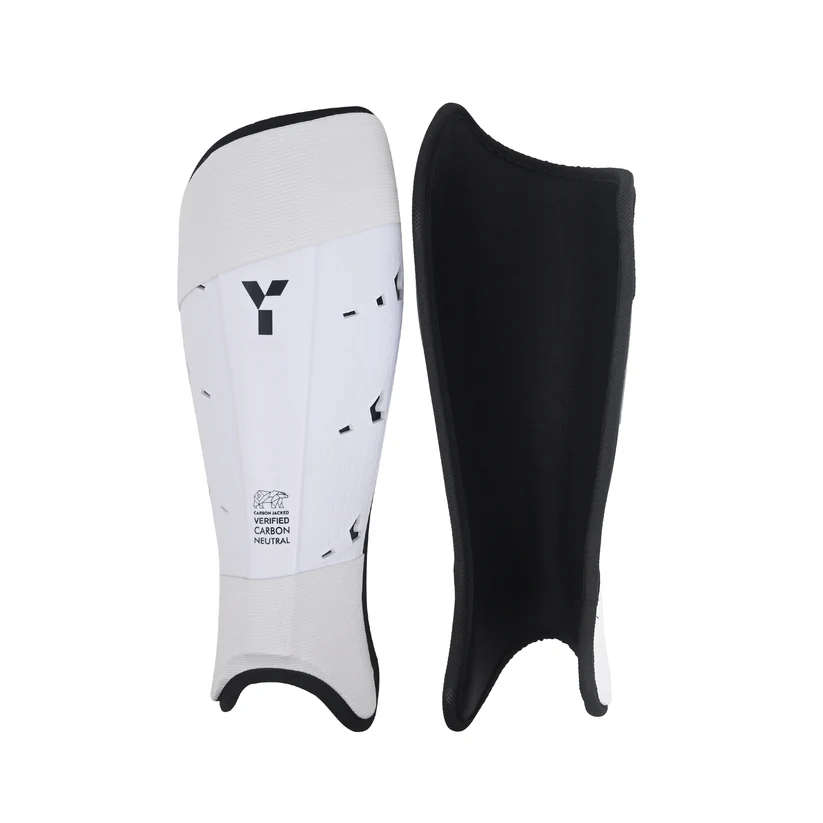 Y1 S2 Shin Pads - White