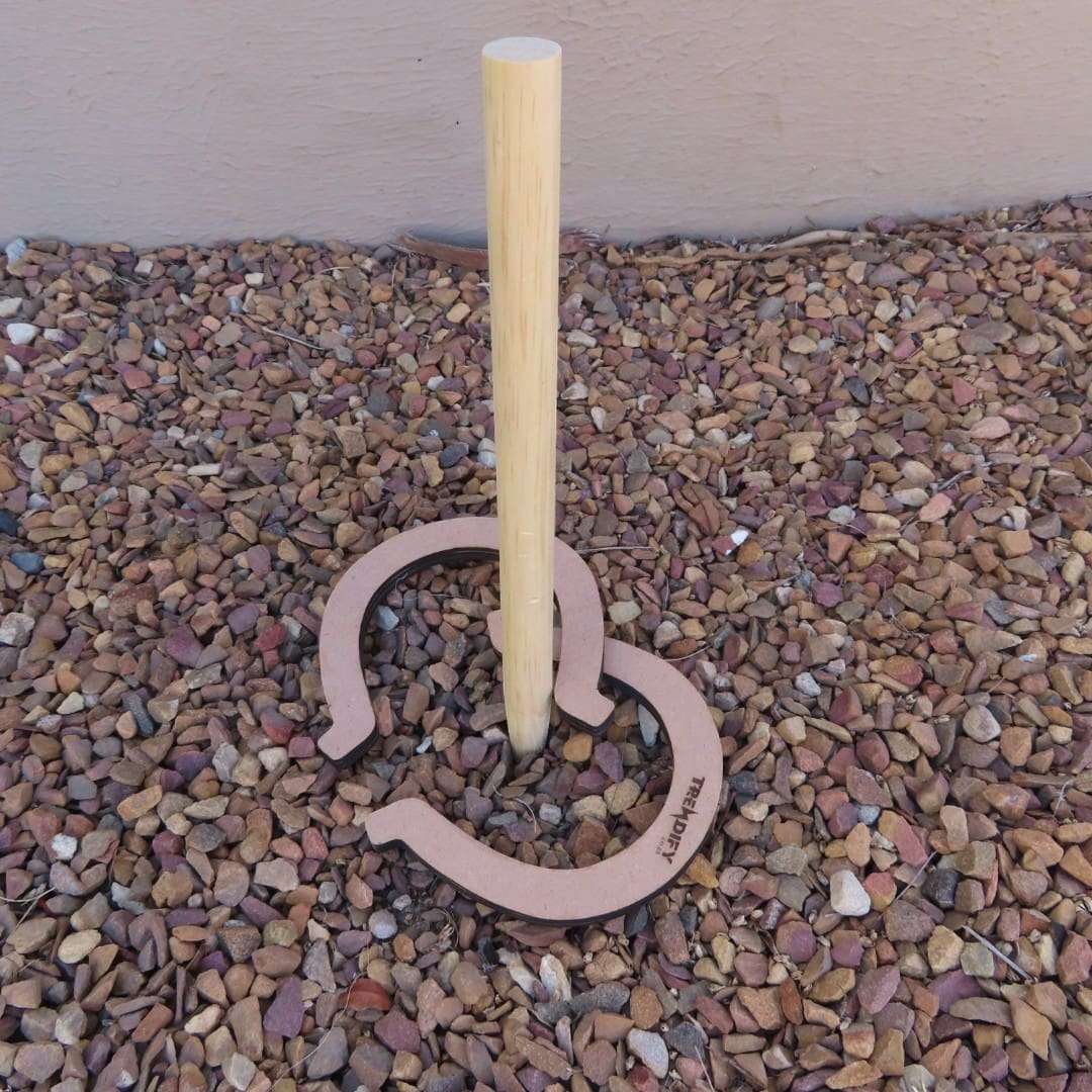 Trendify Horseshoe Toss Game With Bag