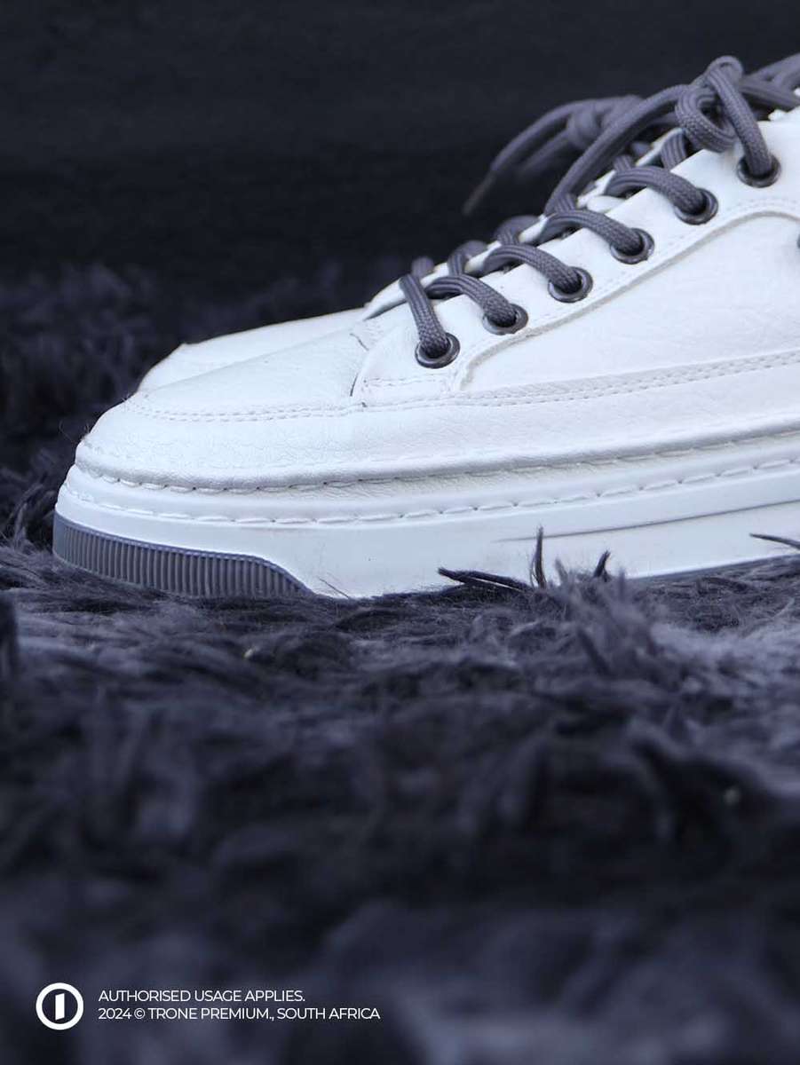 Grit Leather Laced Sneaker - White + Grey
