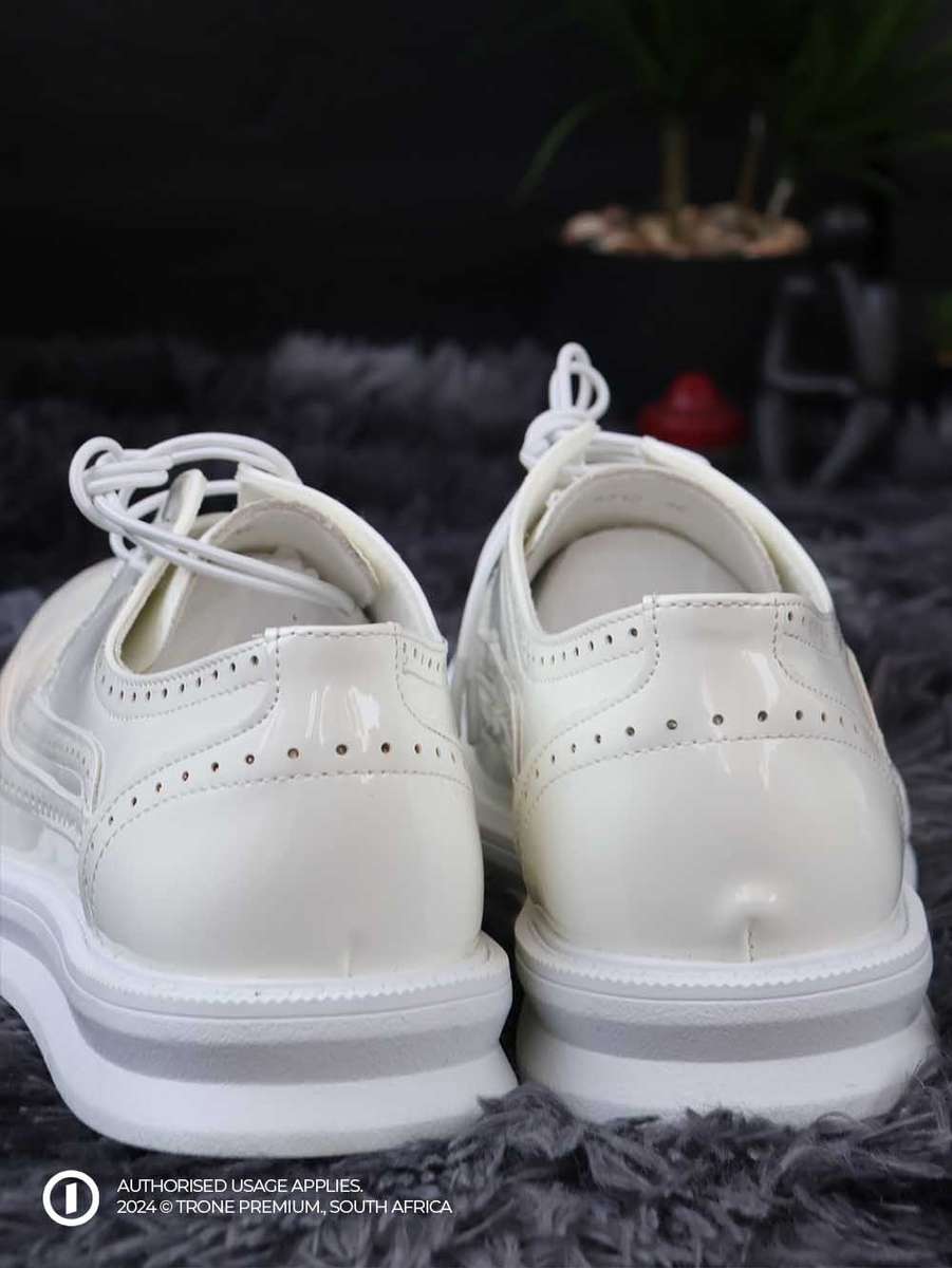 Trone Carrington Loafers - White Gloss