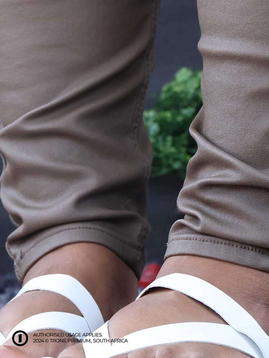 Freehanger Sandals - White